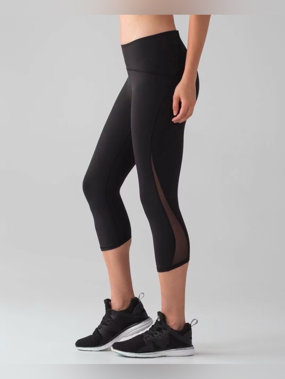 Lululemon Train Times Crop 17”